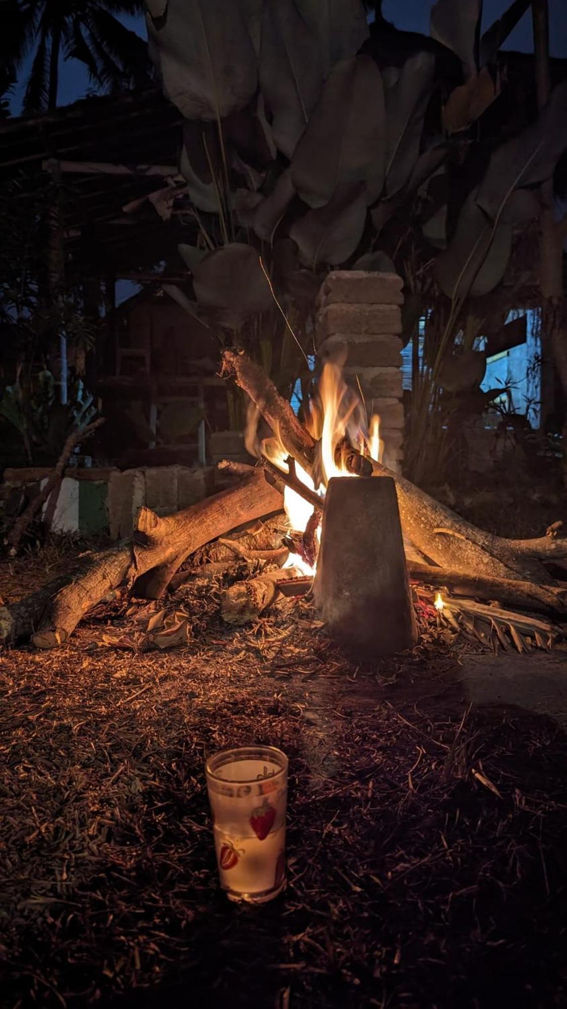 New Rinjani Homestay เตเตบาตู ภายนอก รูปภาพ